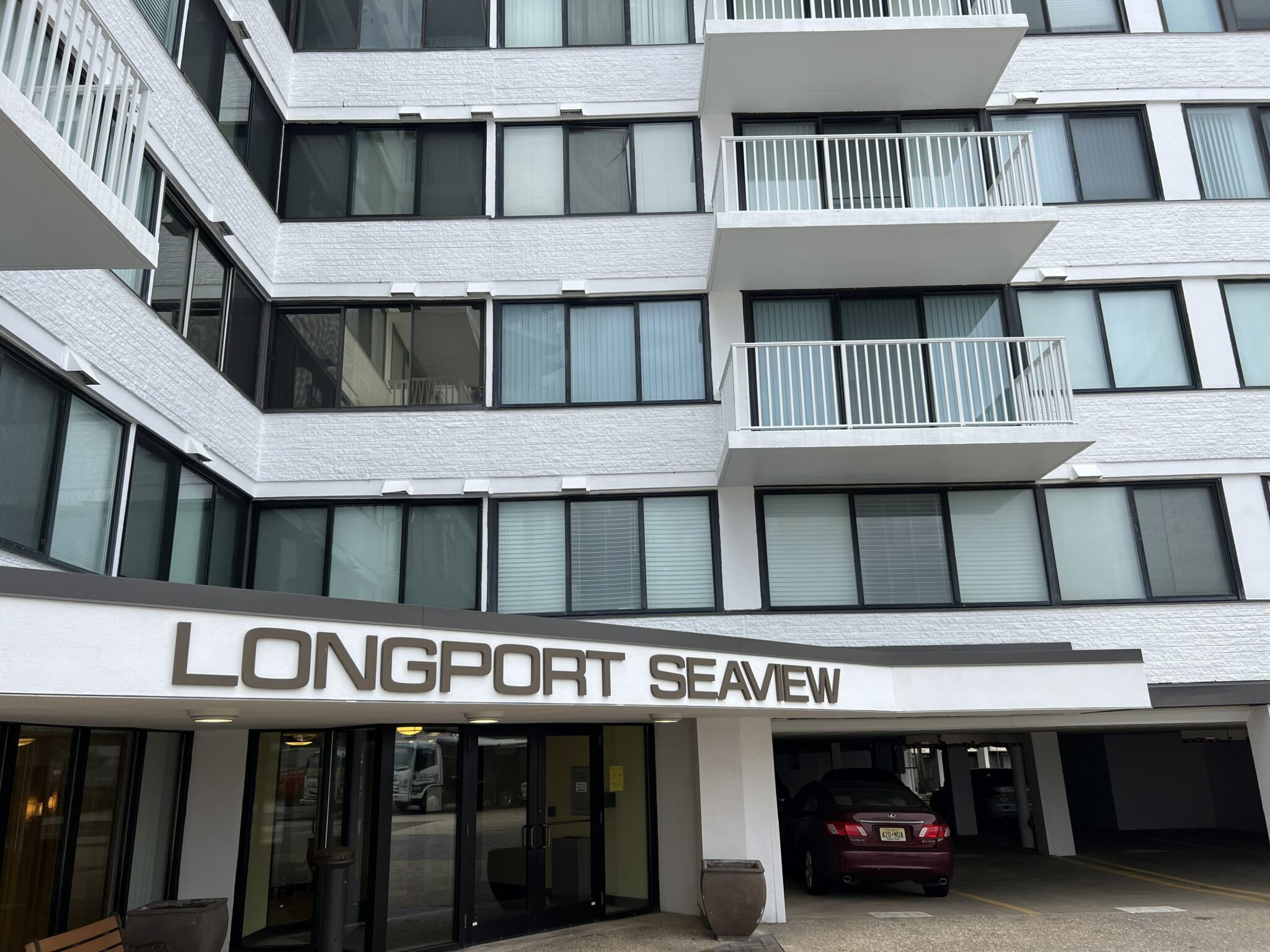 Longport Seaview Condominium 2